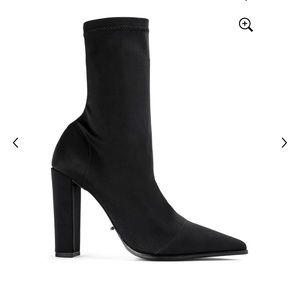 Tony Bianca Sock Booties